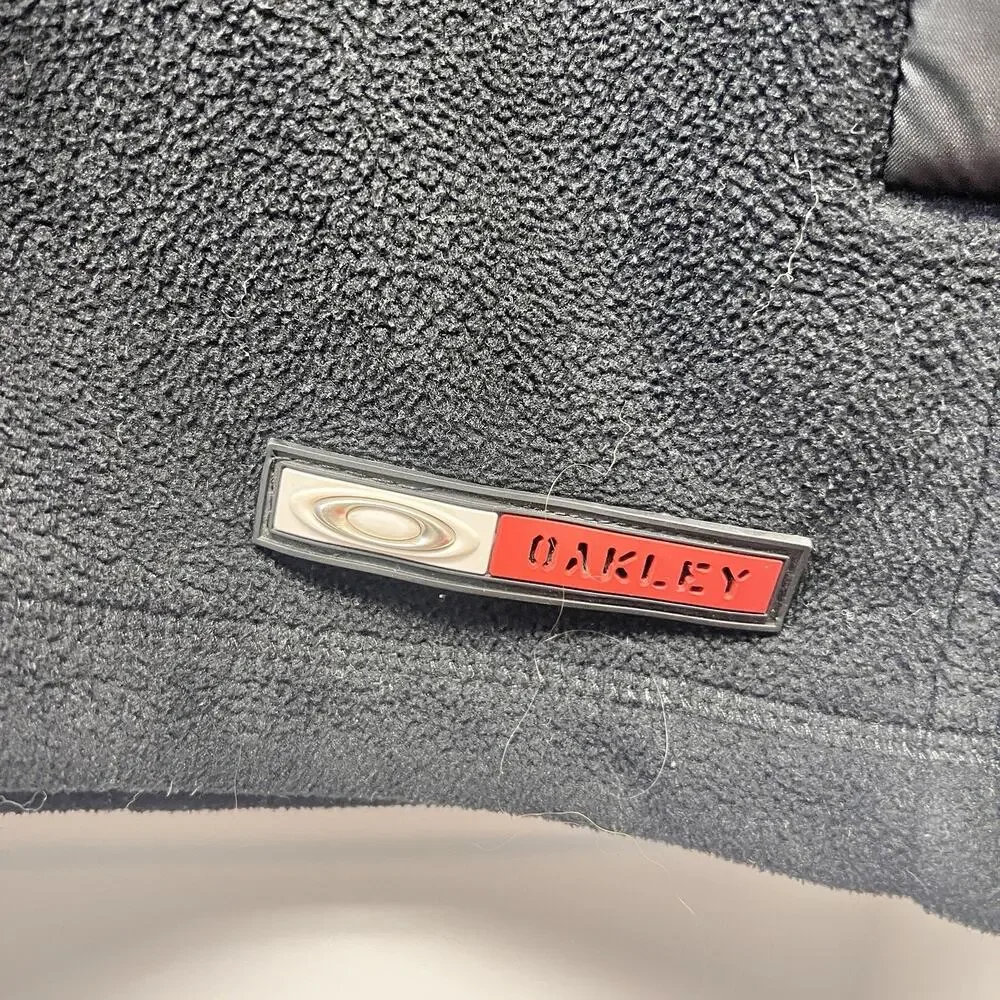 Oakley full photos size